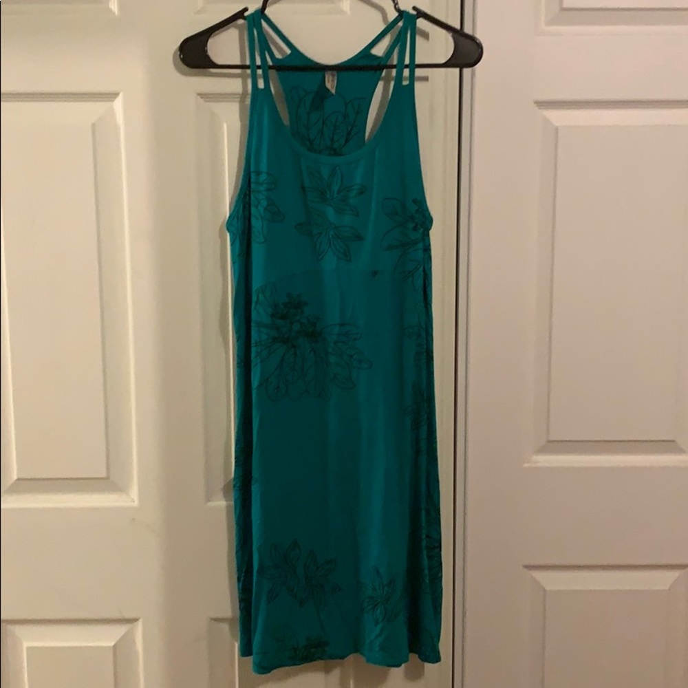 Wahine toa tank dress size M